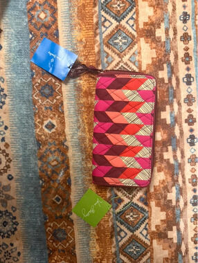 Vera Bradley “Georgia” wallet
